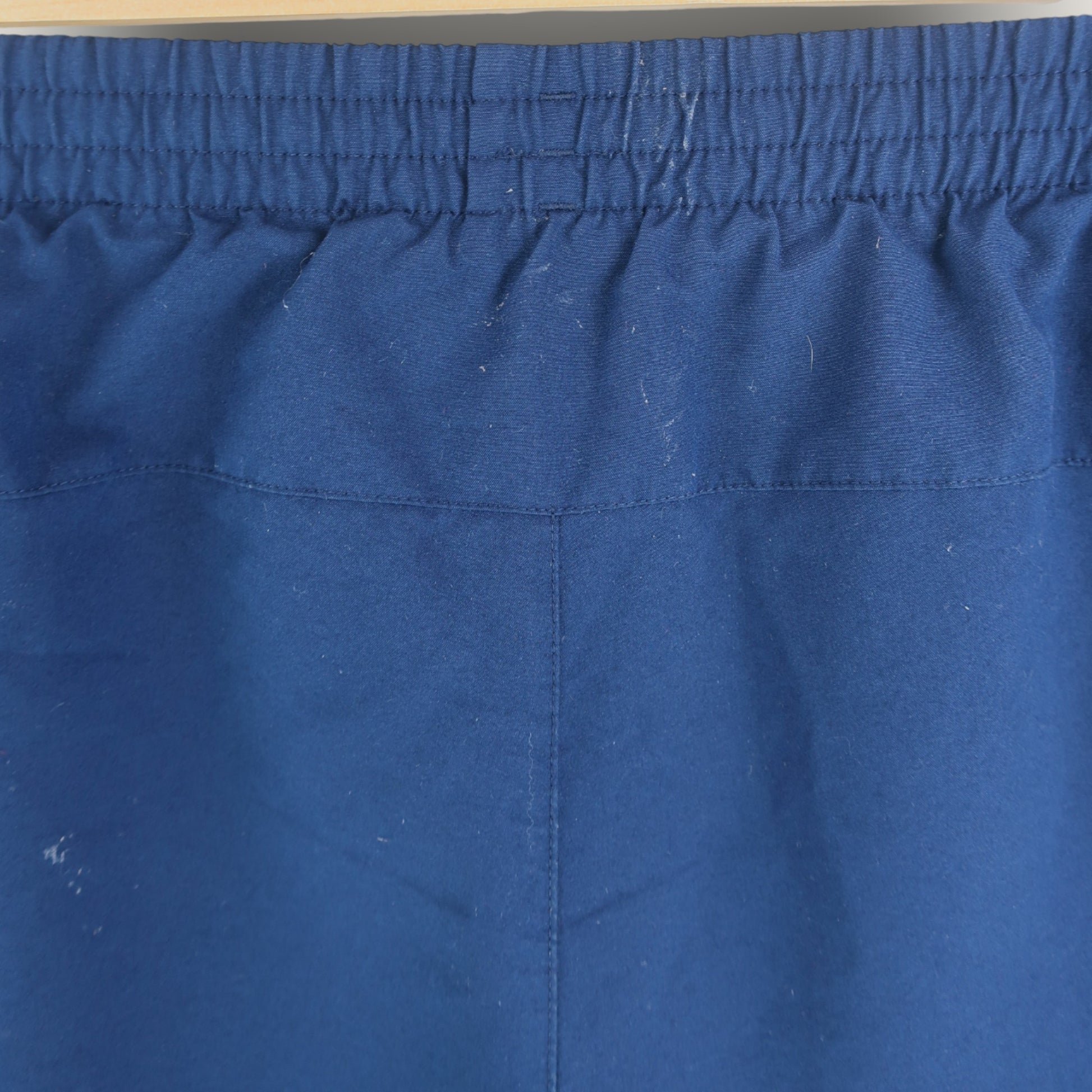 VINTAGE ADIDAS SHORTS - XL