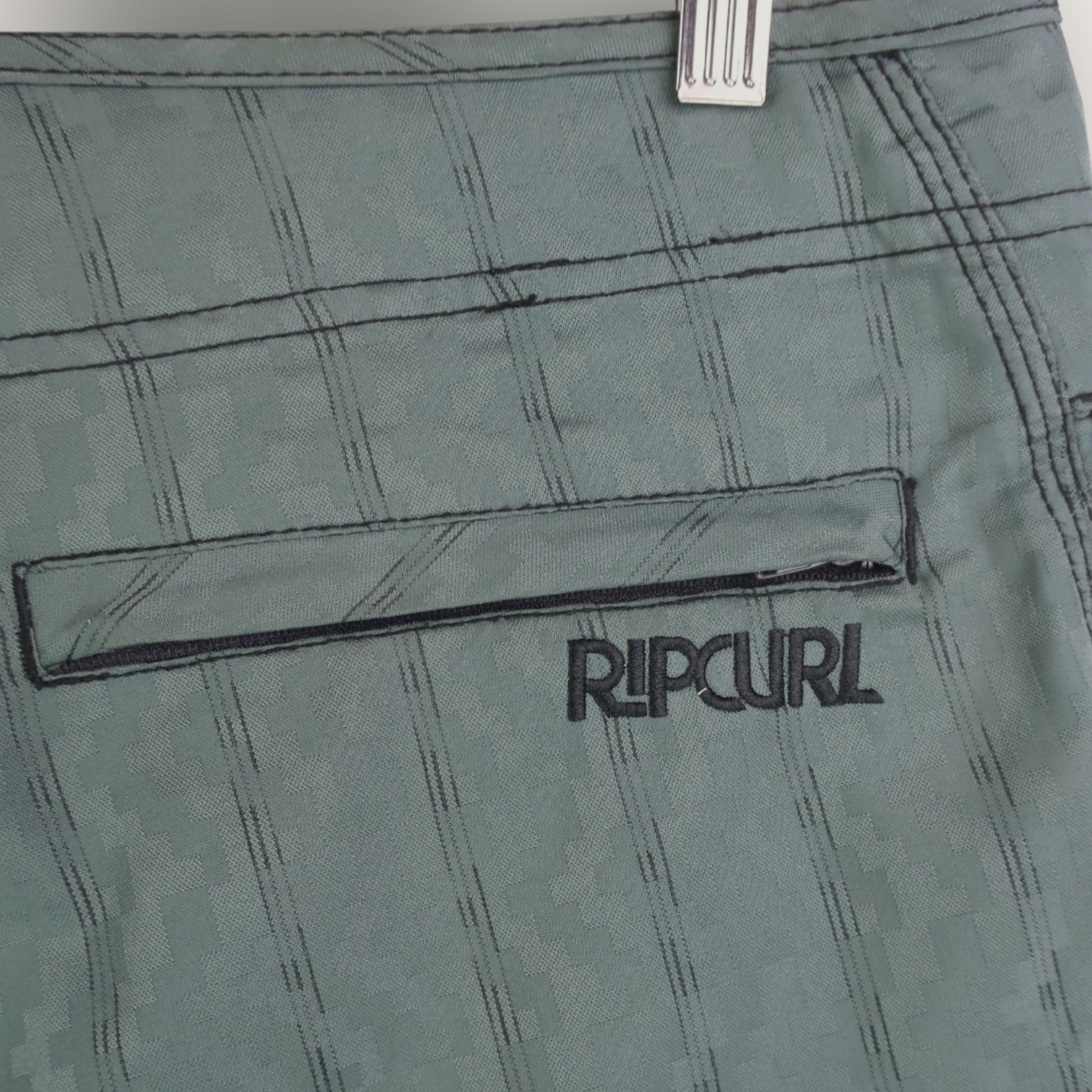 VINTAGE RIPCURL BOARD SHORTS - 34"