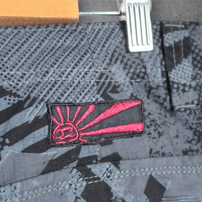 VINTAGE BILLABONG CARGO SHORTS - 38"