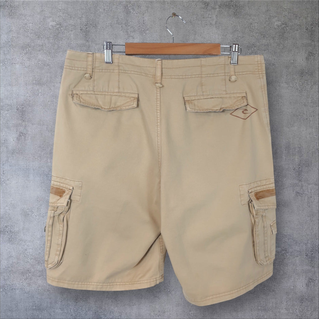 VINTAGE RIPCURL CARGO SHORTS - 36"