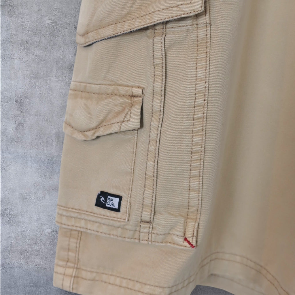 VINTAGE RIPCURL CARGO SHORTS - 36"