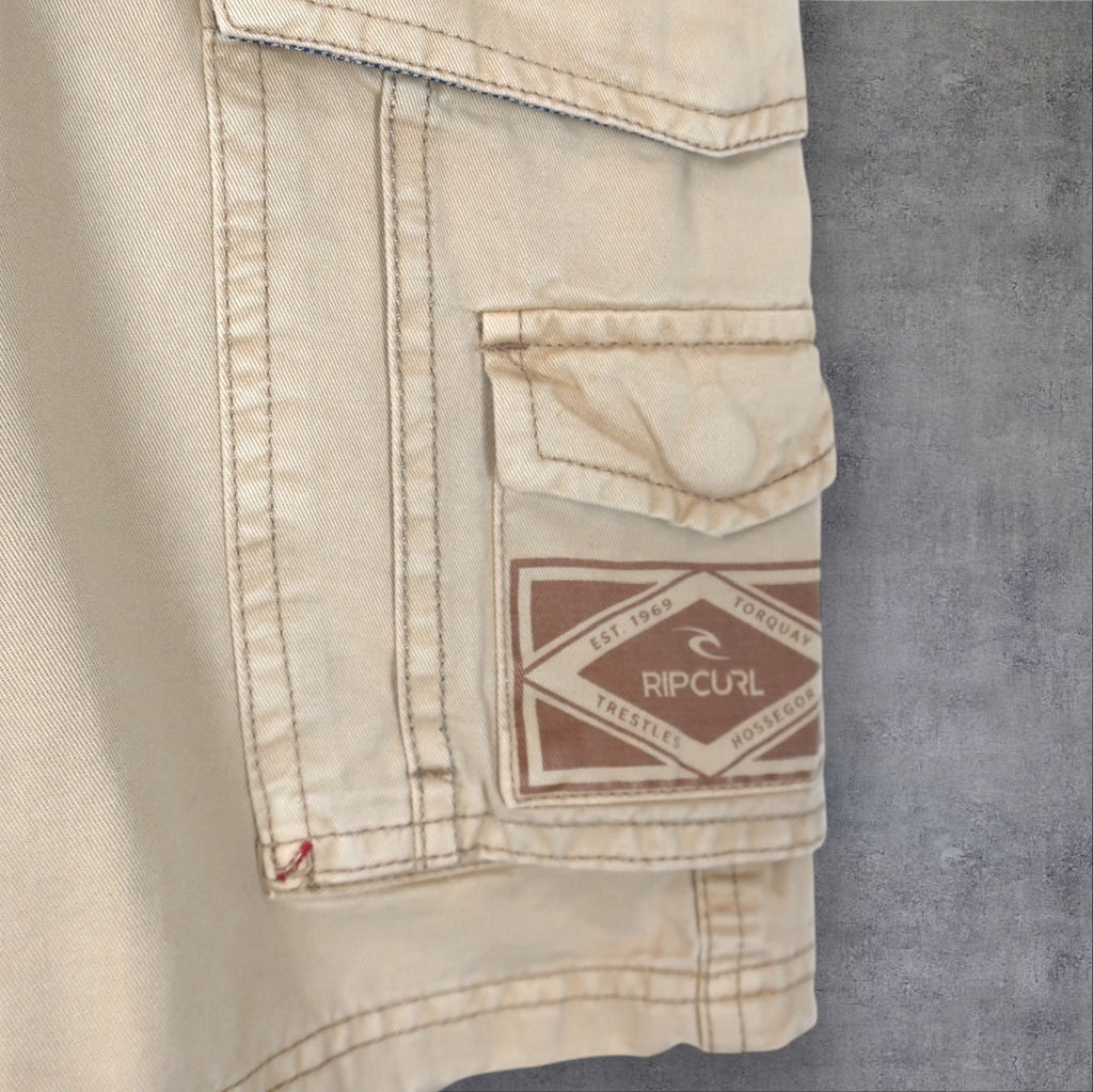 VINTAGE RIPCURL CARGO SHORTS - 36"