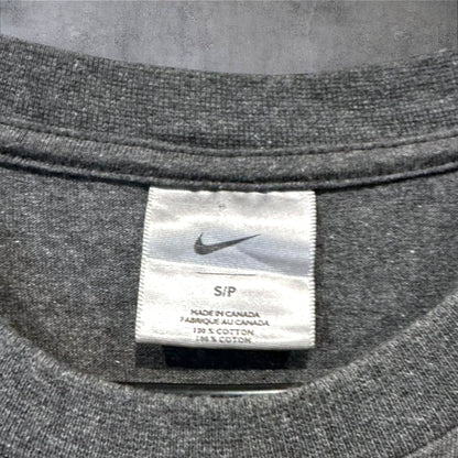 VINTAGE NIKE T-SHIRT - S/M