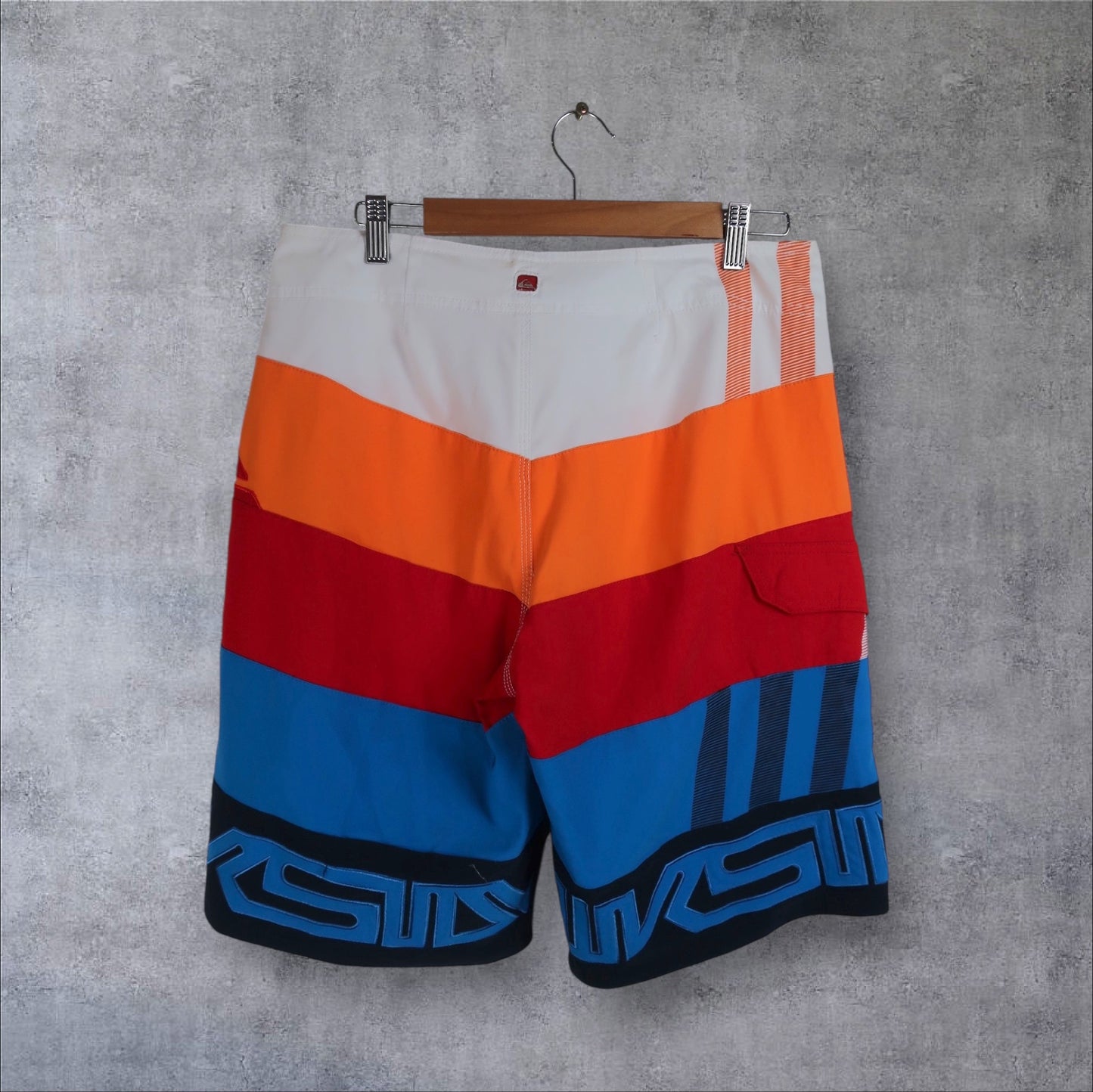 VINTAGE QUIKSILVER BOARD SHORTS - 32"