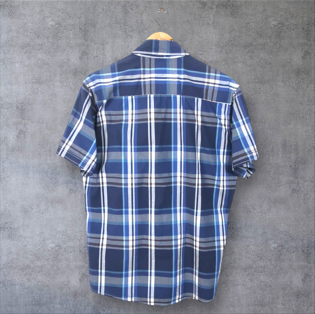 BURBERRY BUTTON-UP SHIRT - L/XL