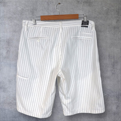 VINTAGE RIPCURL SHORTS - 34"