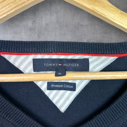 VINTAGE TOMMY HILFIGER KNIT SWEATER - L/XL