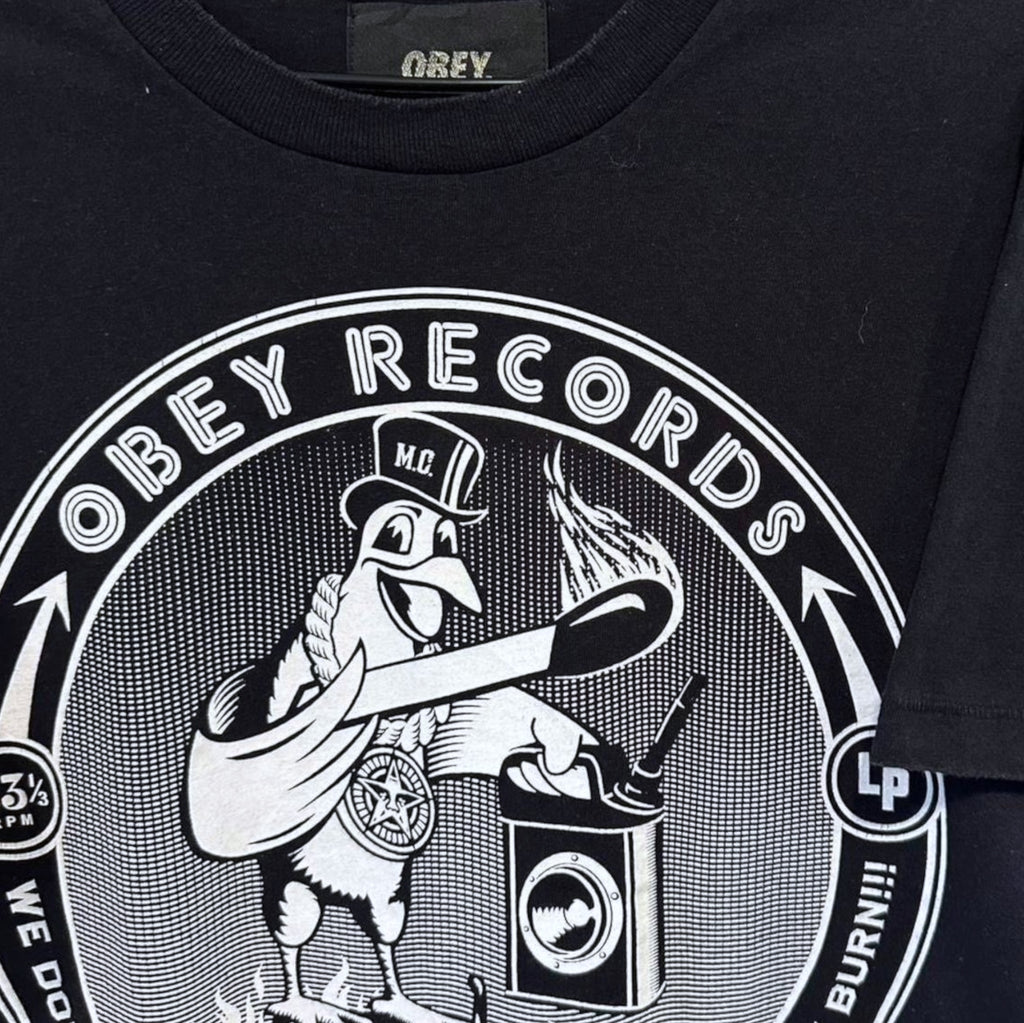 VINTAGE OBEY T-SHIRT - M