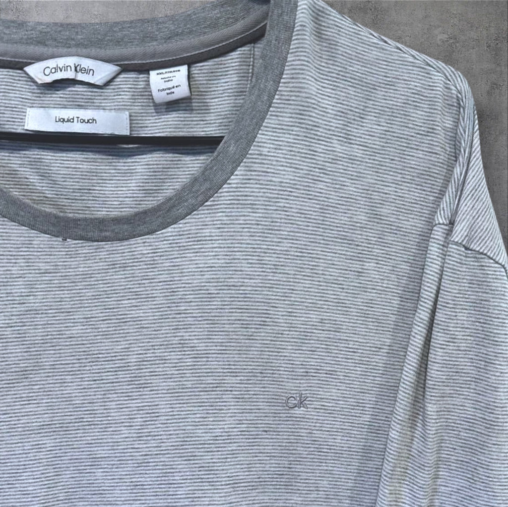 VINTAGE CALVIN KLEIN T-SHIRT - XL/XXL