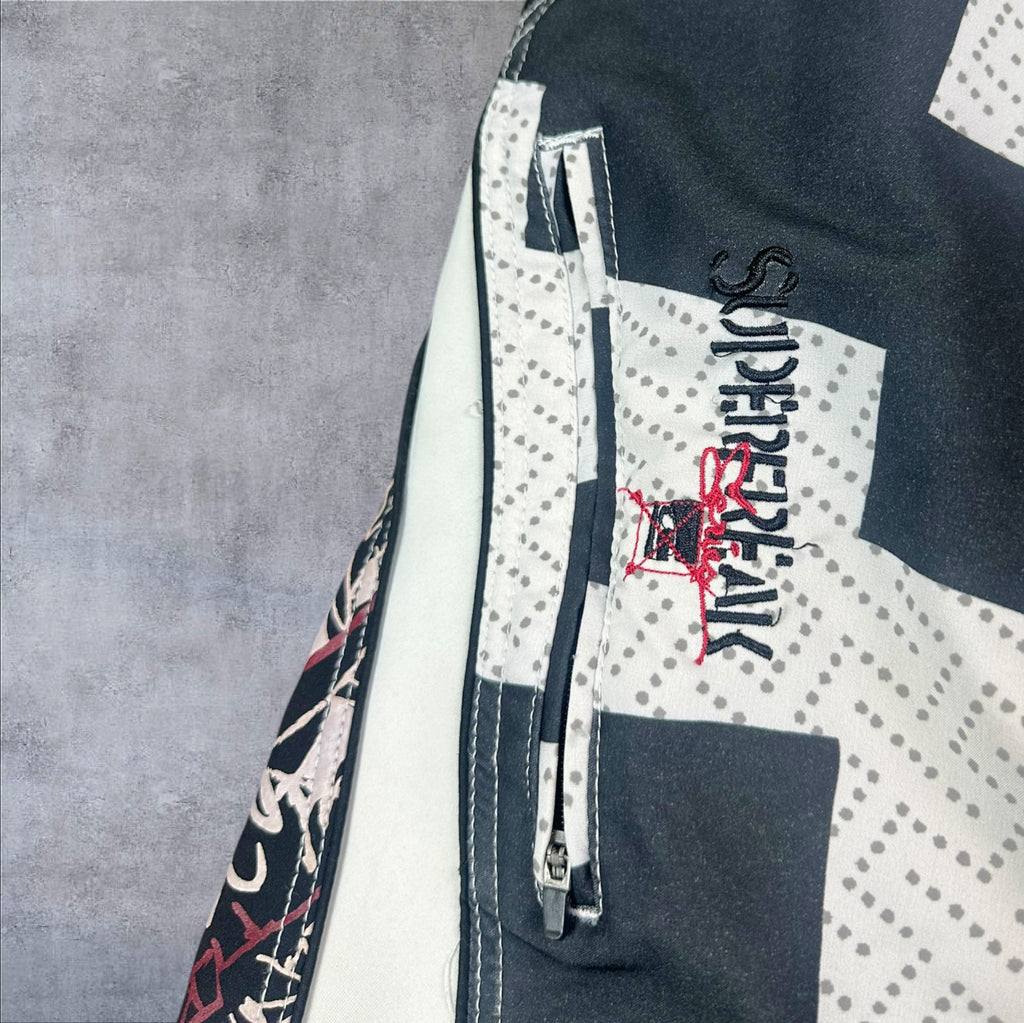 VINTAGE O'NEILL BOARD SHORTS - XL