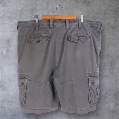 VINTAGE TOMMY HILFIGER CARGO SHORTS - 42"
