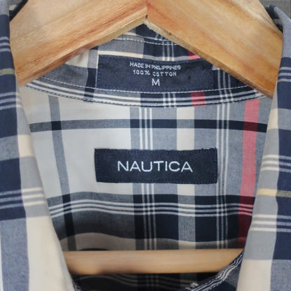 VINTAGE LONG-SLEEVE NAUTICA BUTTON-UP SHIRT - M