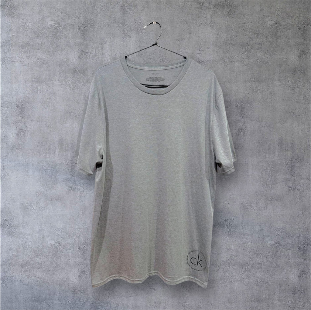 VINTAGE CALVIN KLEIN T-SHIRT - L