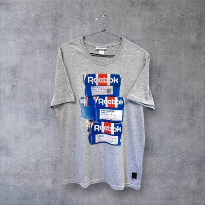 VINTAGE REEBOK T-SHIRT - M/L