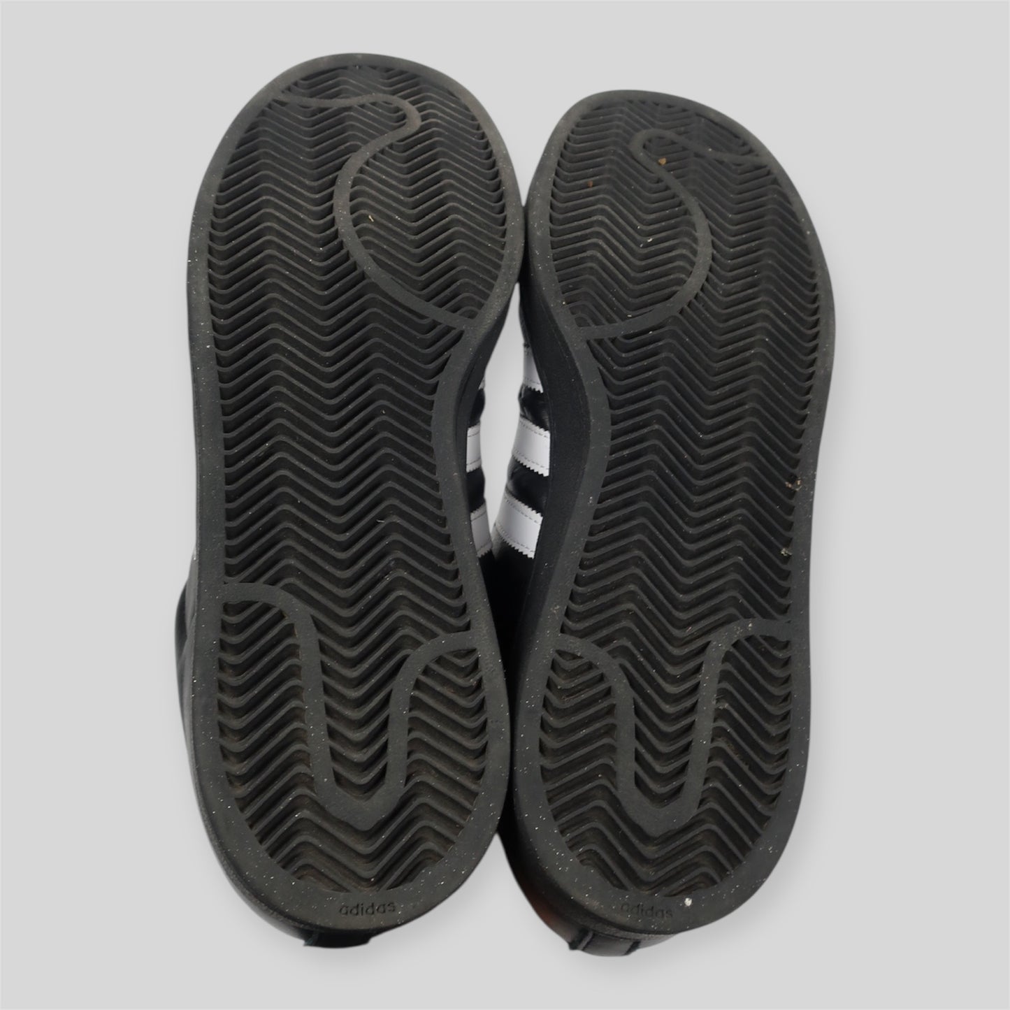 BLACK & WHITE ADIDAS SUPERSTAR II - SIZE 11