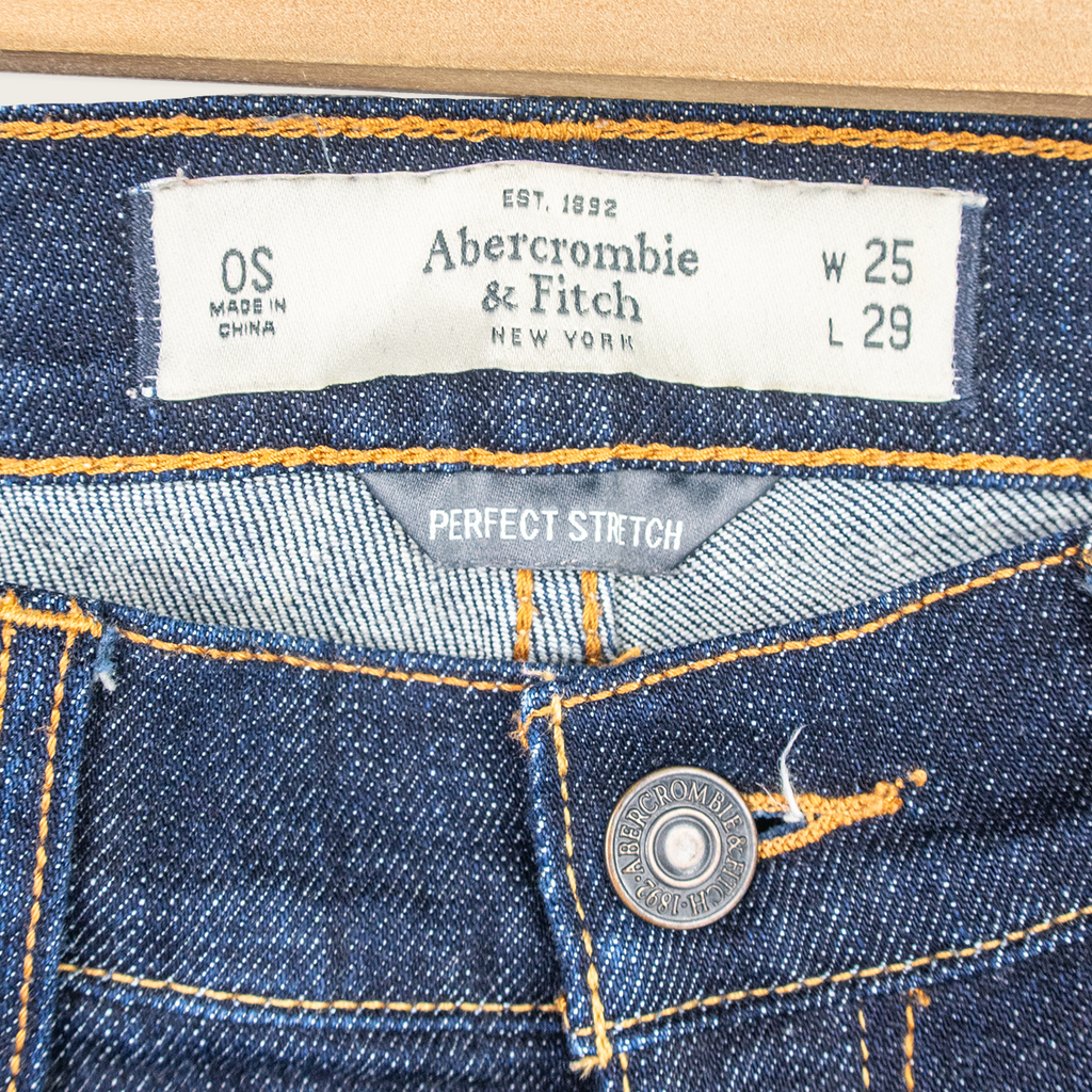Abercrombie & Fitch Skinny Jeans - Distressed Dark Wash - Size 4