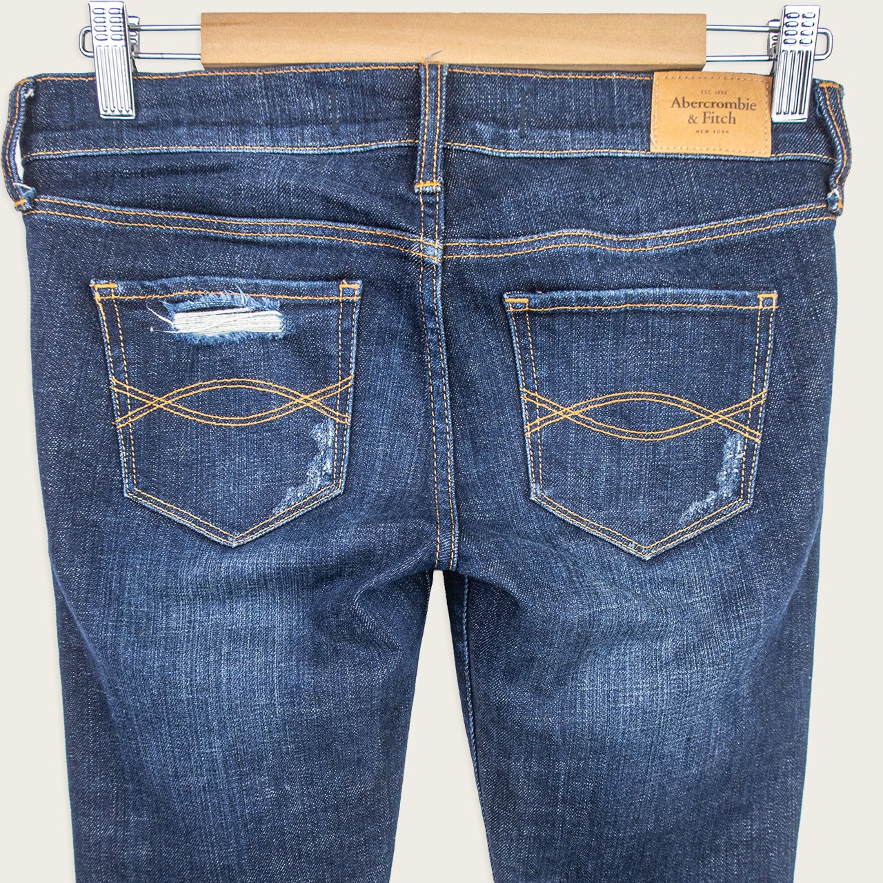 Abercrombie & Fitch Skinny Jeans - Distressed Dark Wash - Size 4
