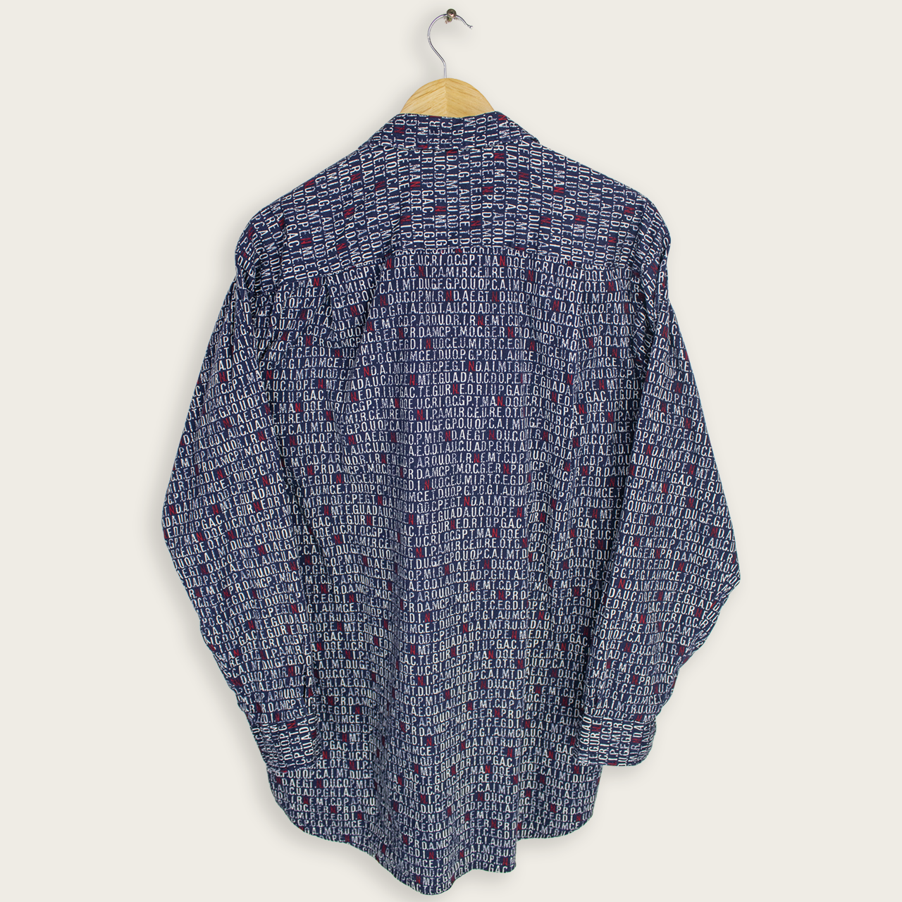 VINTAGE LONG-SLEEVE NAUTICA BUTTON-UP SHIRT - L