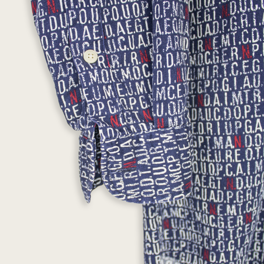 VINTAGE LONG-SLEEVE NAUTICA BUTTON-UP SHIRT - L