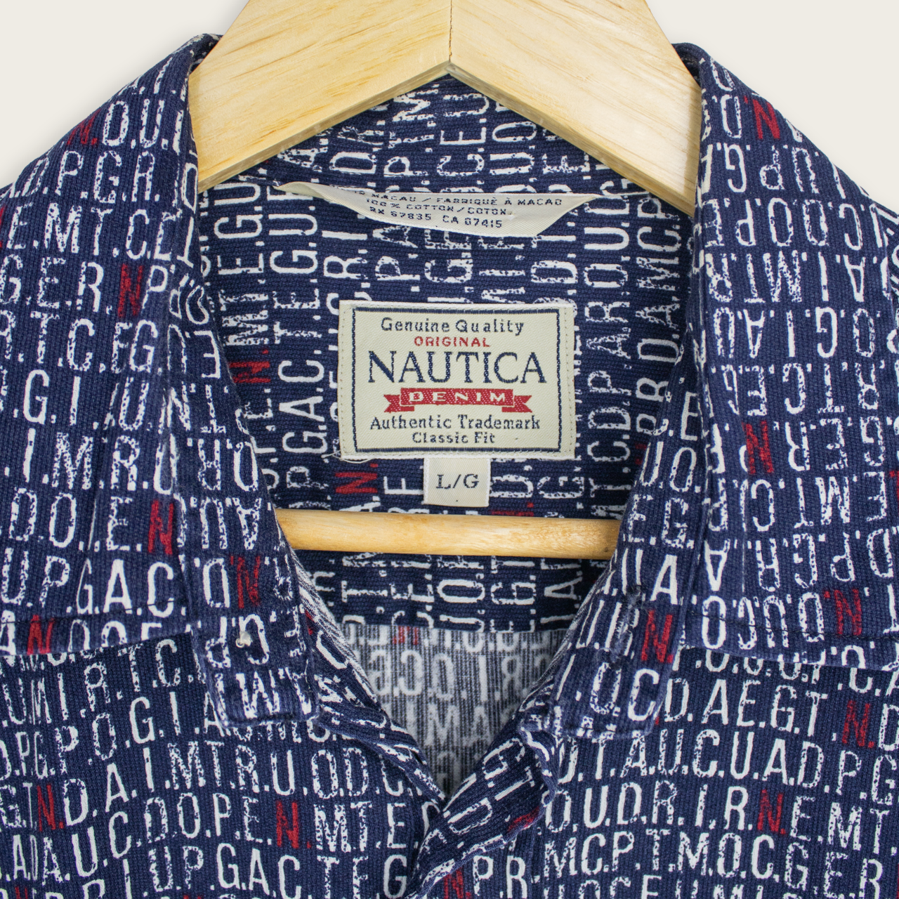VINTAGE LONG-SLEEVE NAUTICA BUTTON-UP SHIRT - L