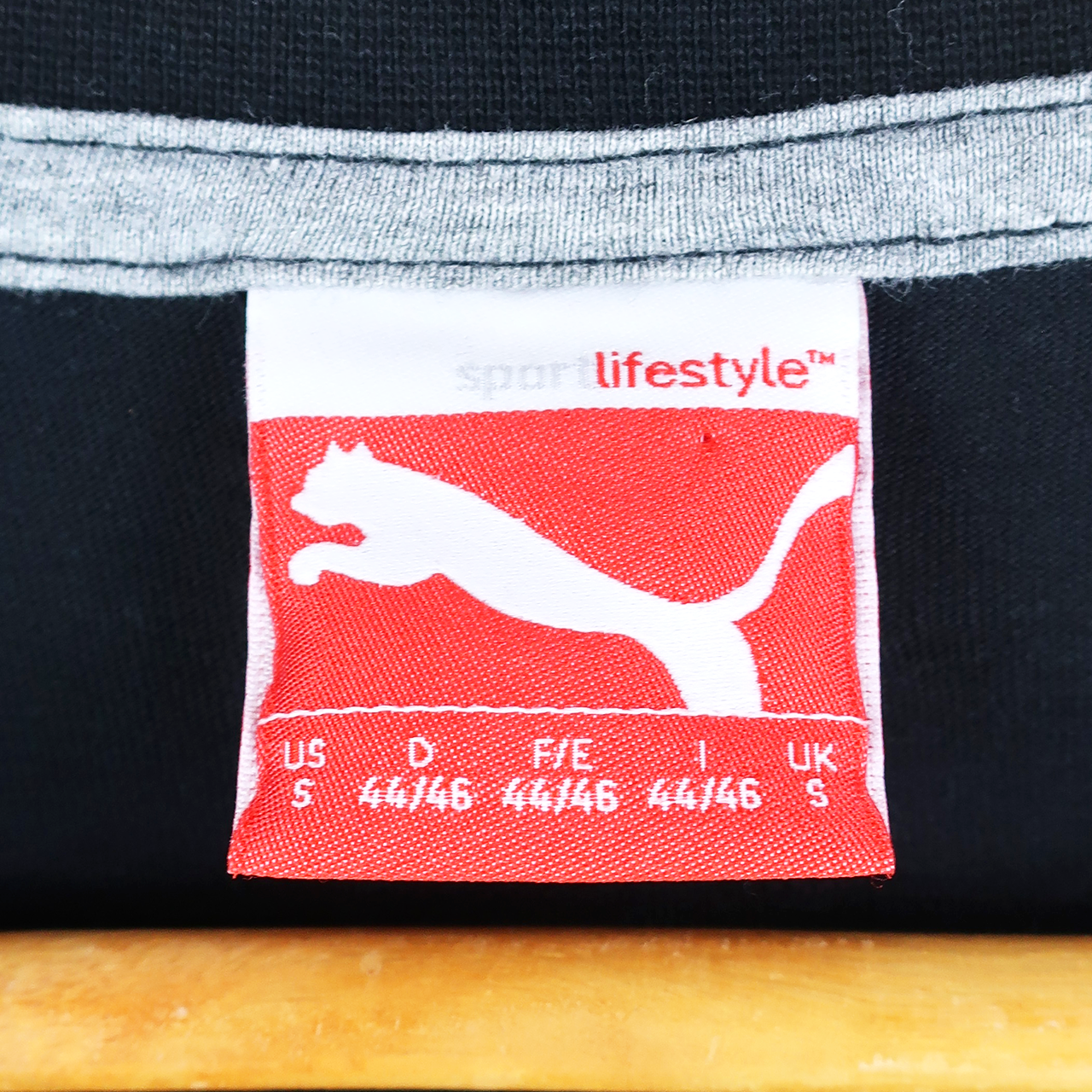 VINTAGE PUMA T-SHIRT - S