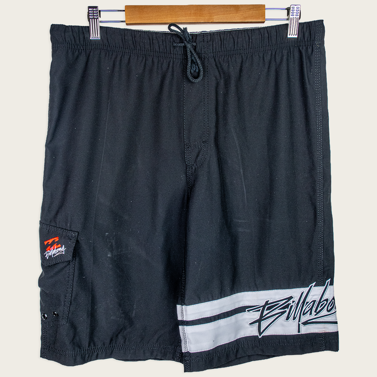 00's Billabong Board Shorts - 32"