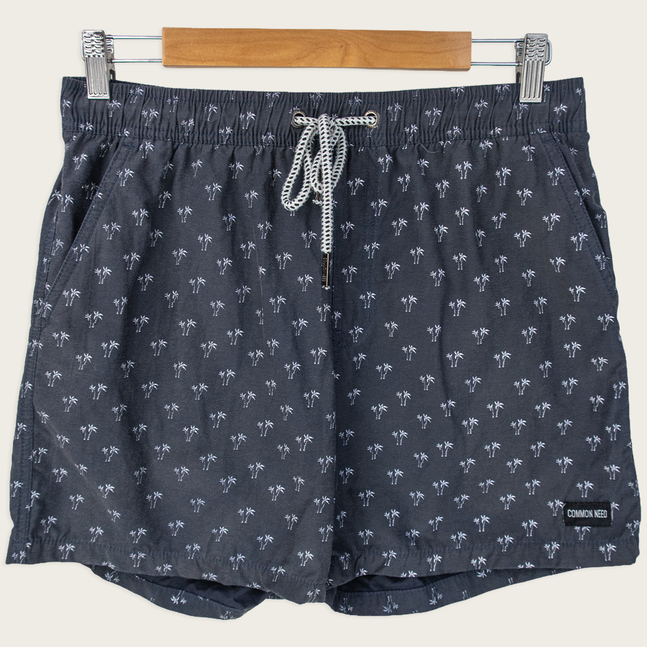 Common Need Adjustable Board Shorts - M