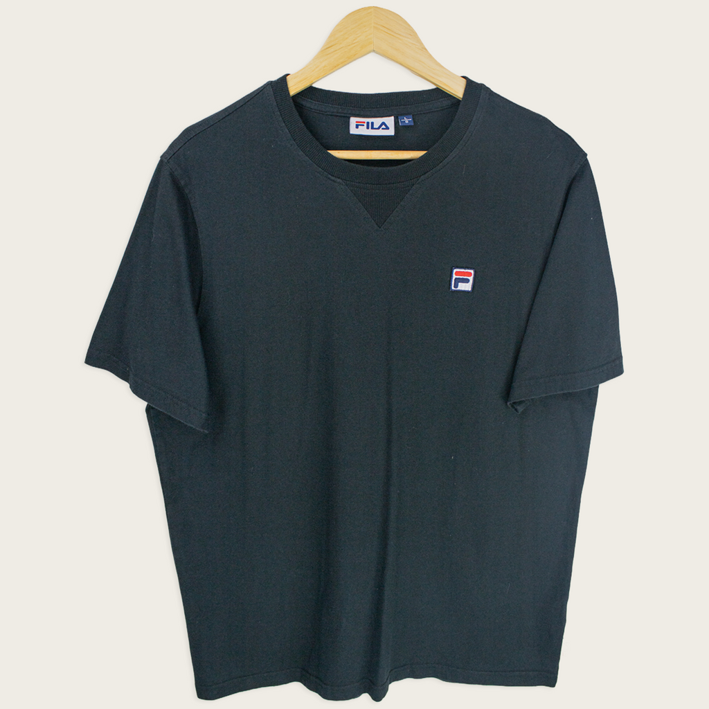 00's Fila T-Shirt - L