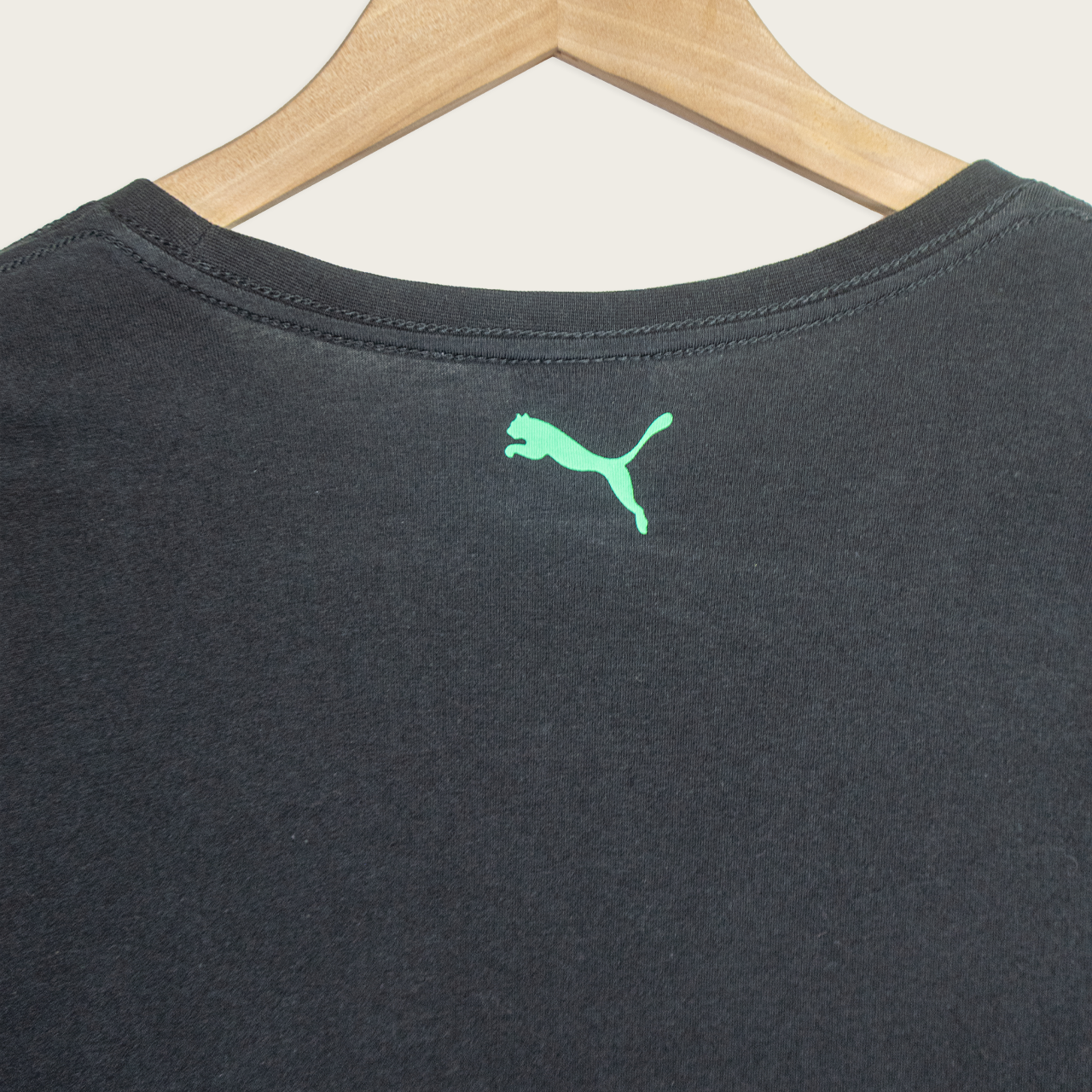Puma T-Shirt - S/M