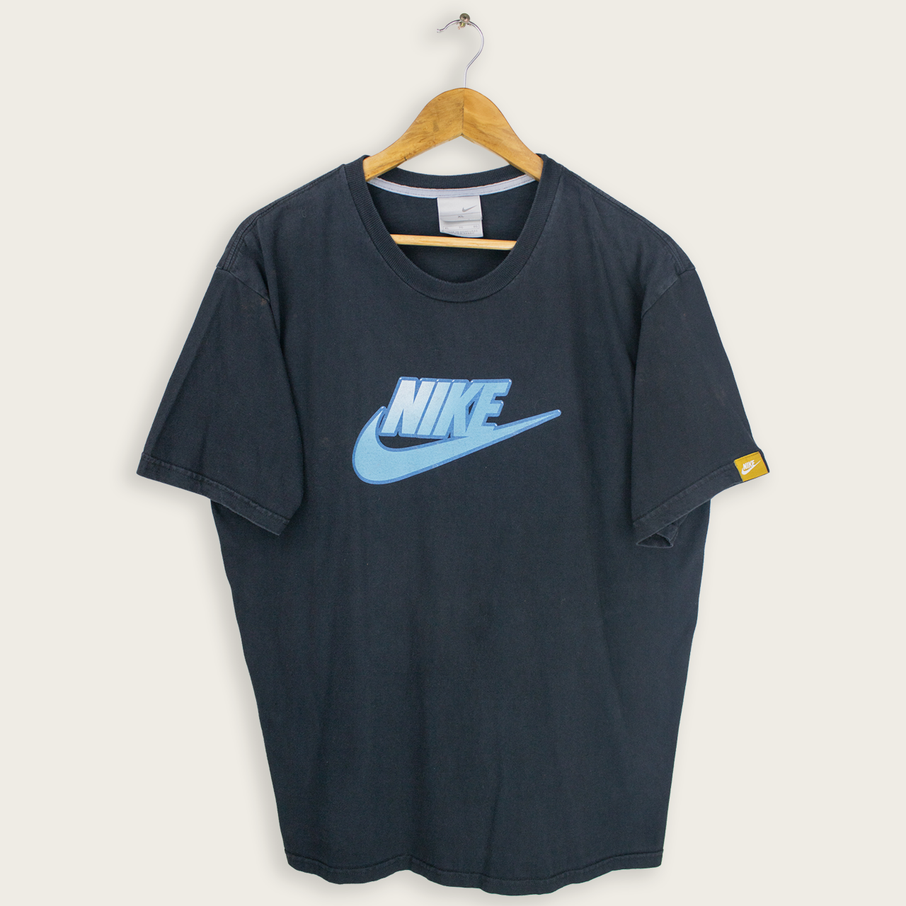 VINTAGE NIKE T-SHIRT - XL