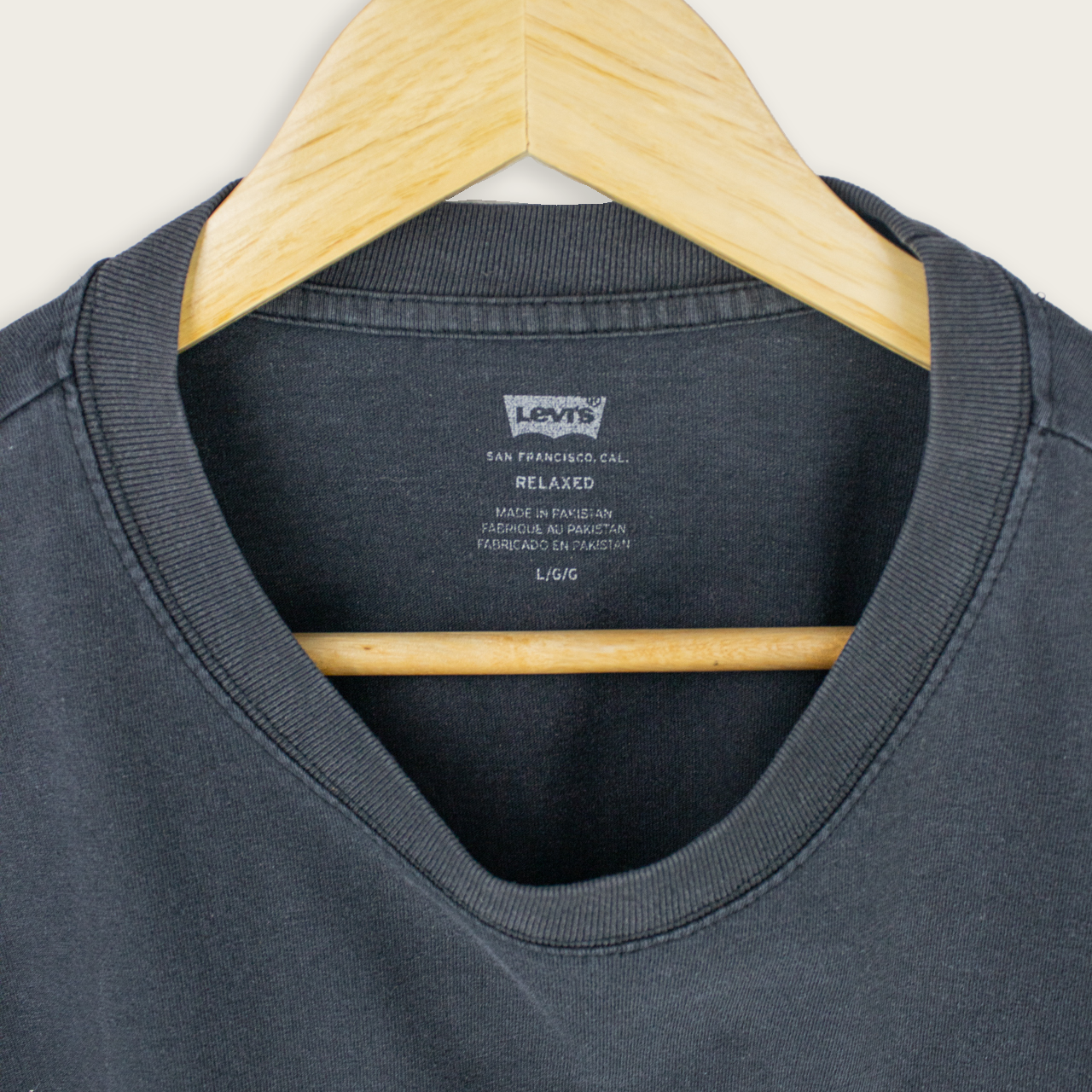 VINTAGE LEVI'S T-SHIRT - L