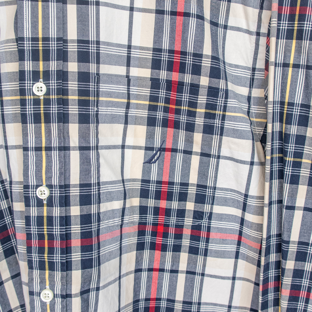 90's Nautica Button-Up Shirt - M/L