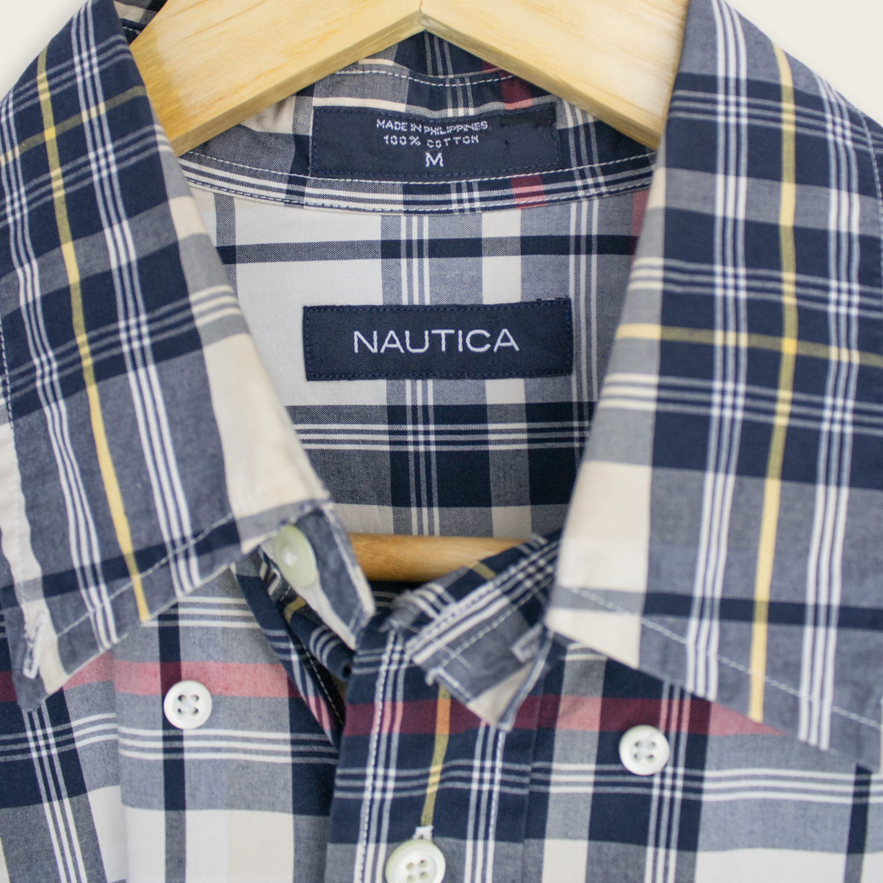 VINTAGE LONG-SLEEVE NAUTICA BUTTON-UP SHIRT - M