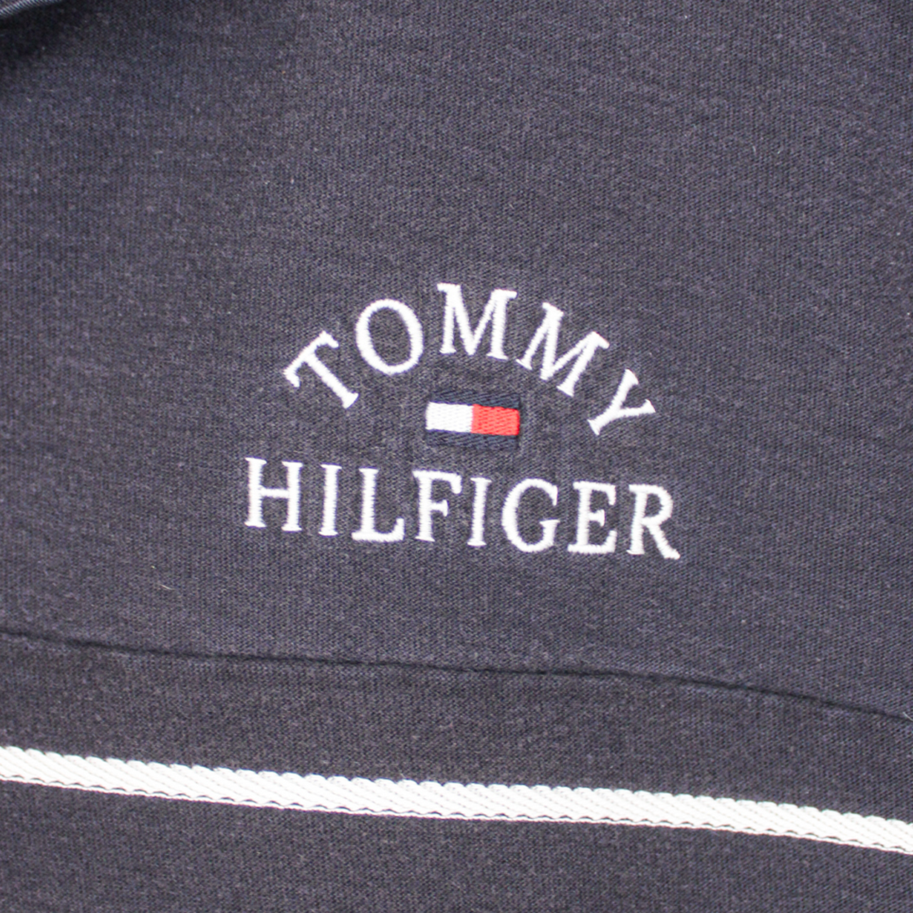 VINTAGE TOMMY HILFIGER POLO SHIRT - L