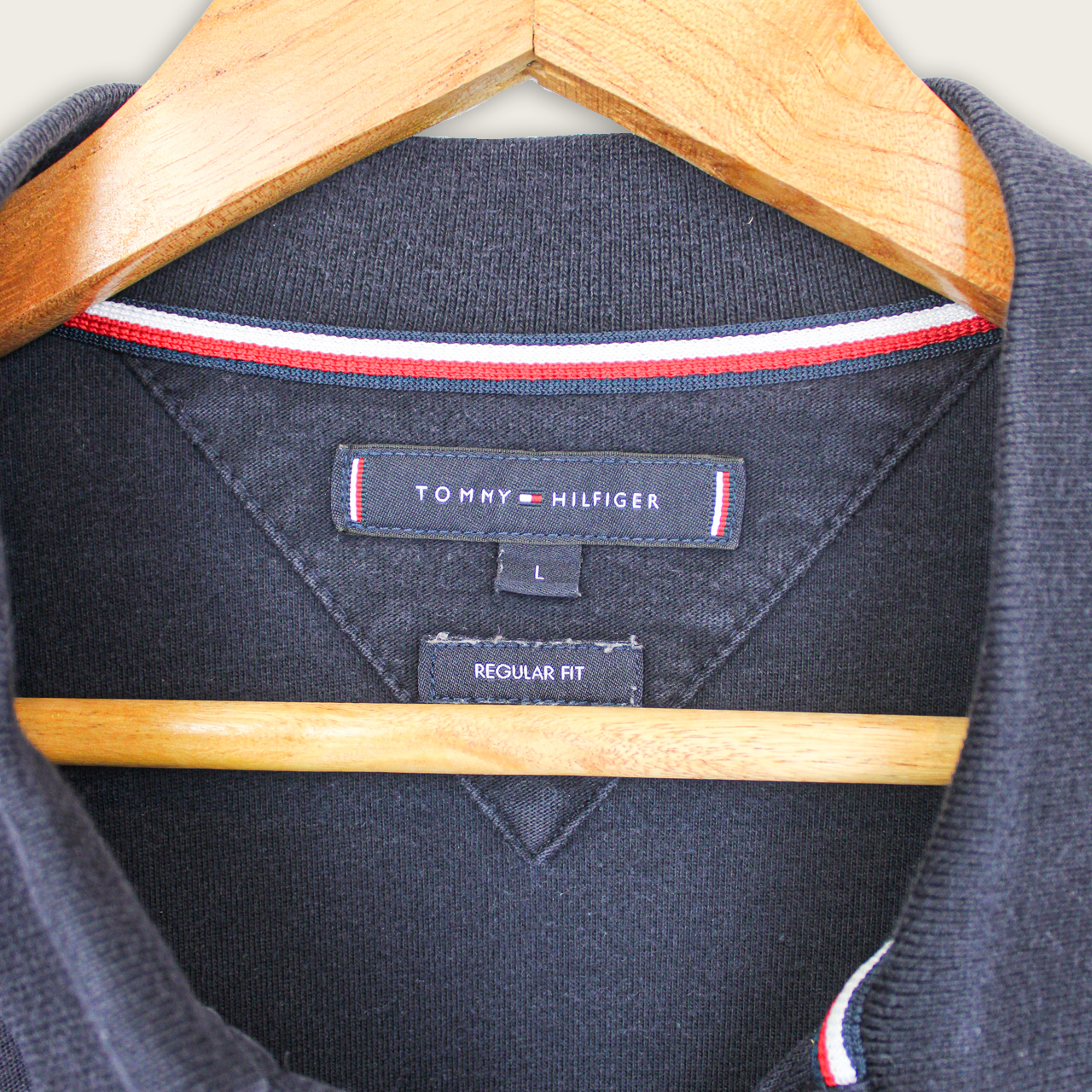 VINTAGE TOMMY HILFIGER POLO SHIRT - L