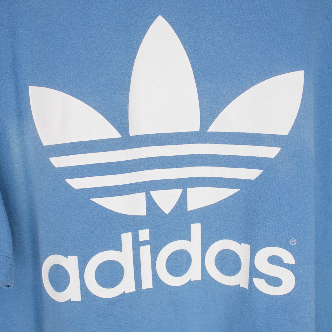00's Adidas T-Shirt - L