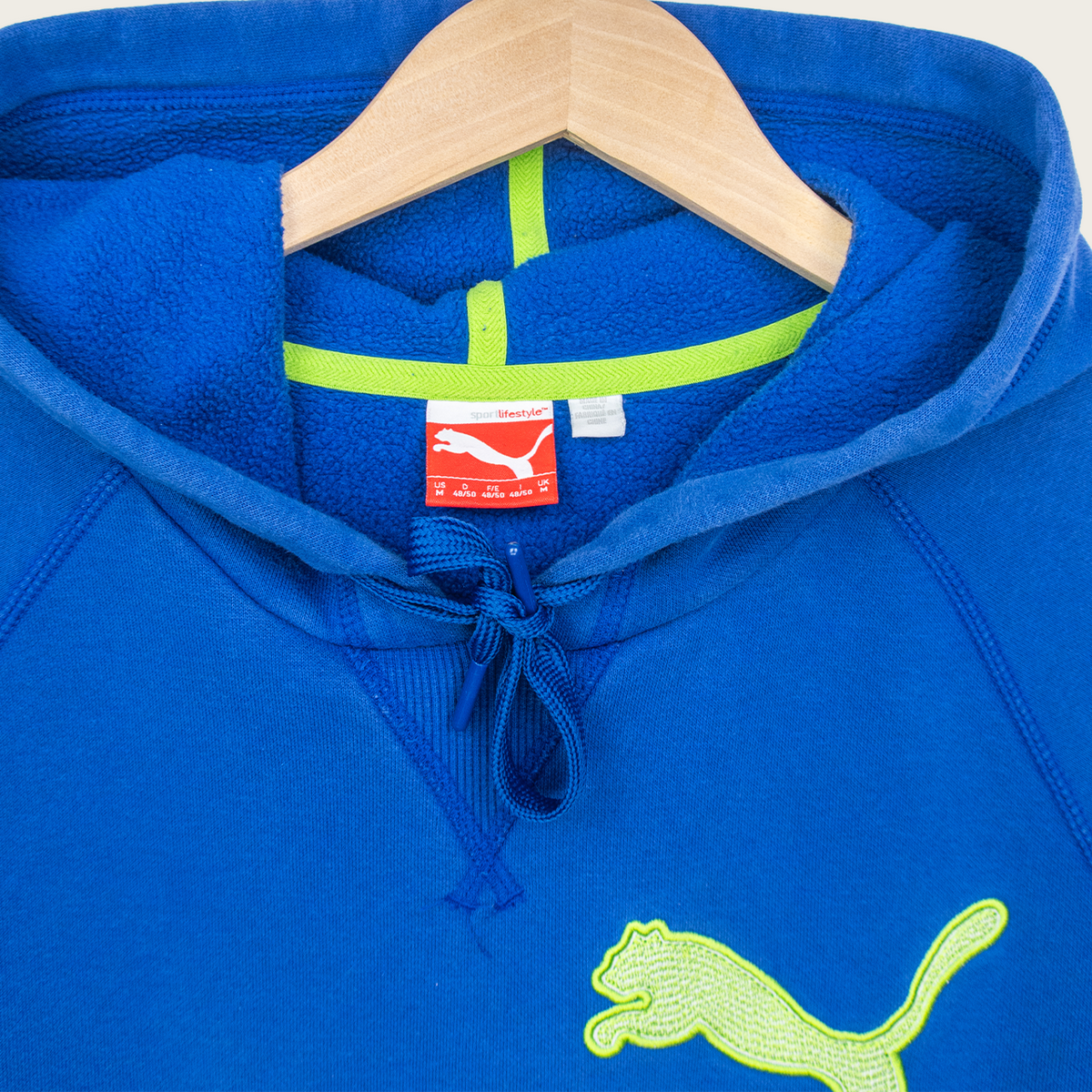 Puma Hoodie - M/L