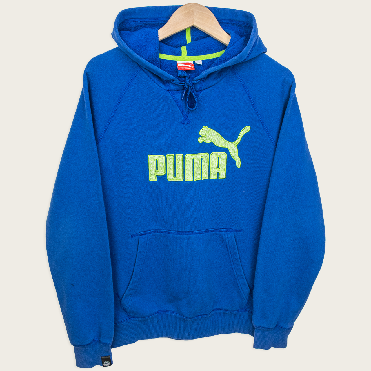 Puma Hoodie - M/L