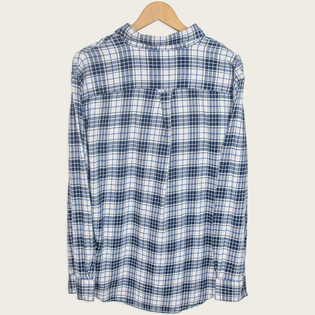Chaps Button-Up Shirt - L