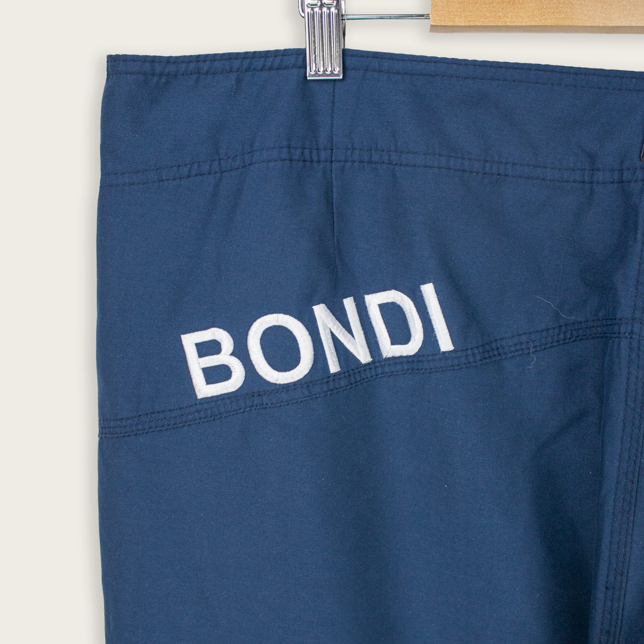 VINTAGE O'NEILL BOARD SHORTS - 40"