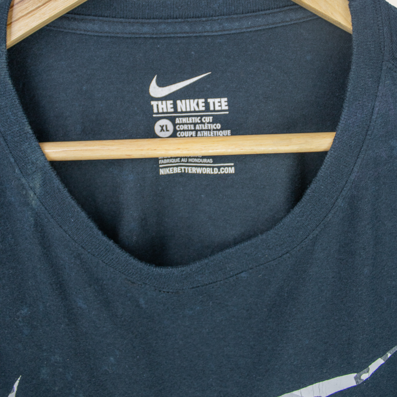 VINTAGE NIKE T-SHIRT - XL