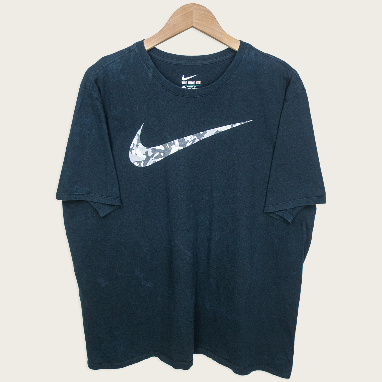 Nike T-Shirt - L/XL