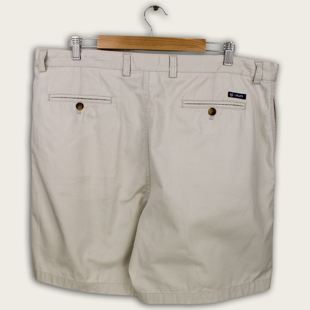 VINTAGE CHAPS SHORTS - 40"