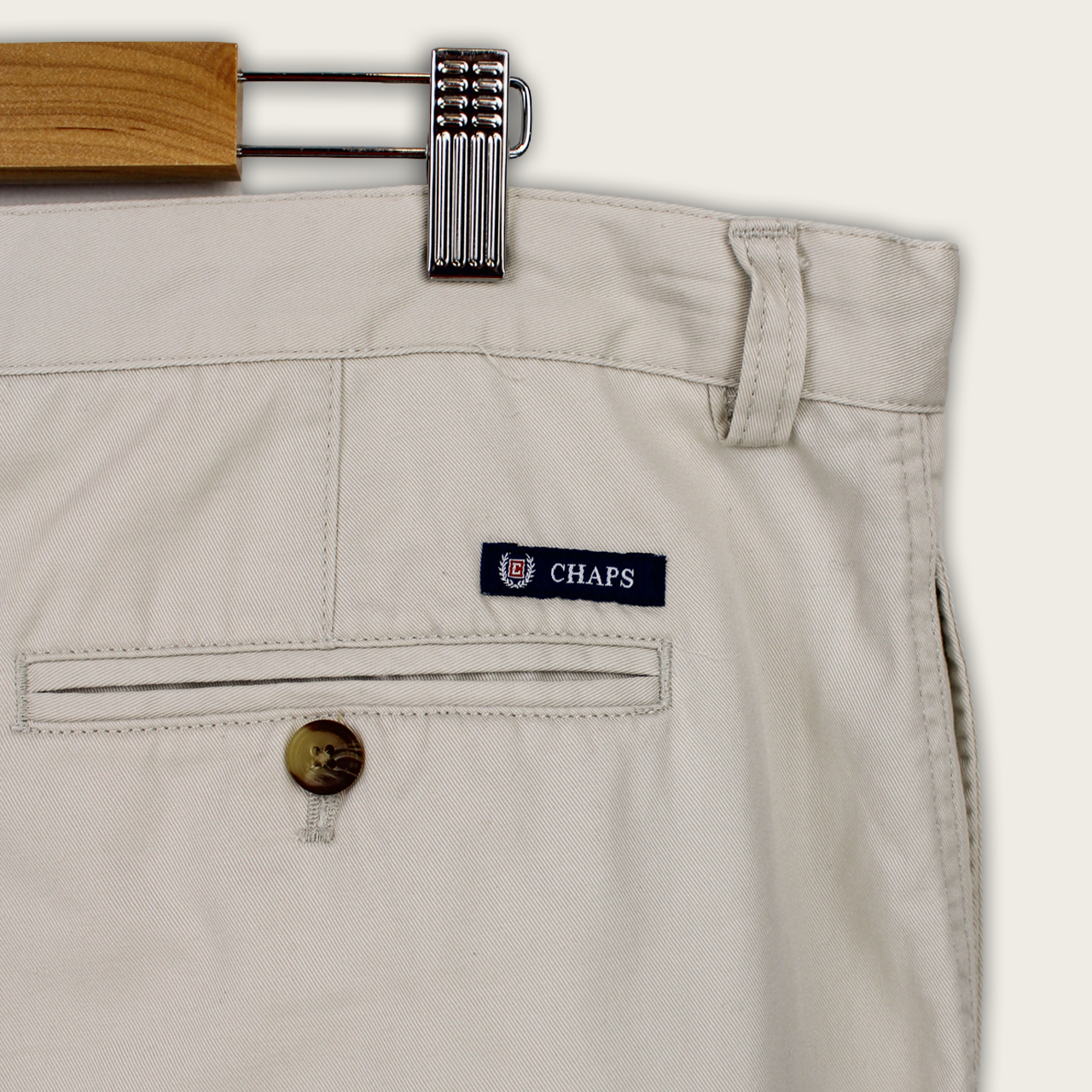 VINTAGE CHAPS SHORTS - 40"