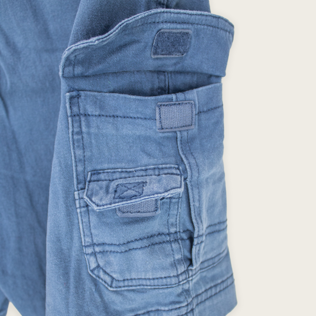 Chaps Cargo Shorts - 32"
