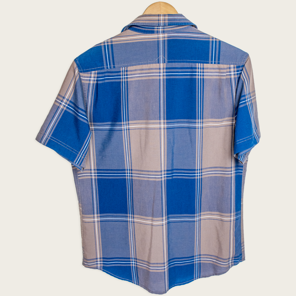 Kathmandu Button-Up Shirt - S