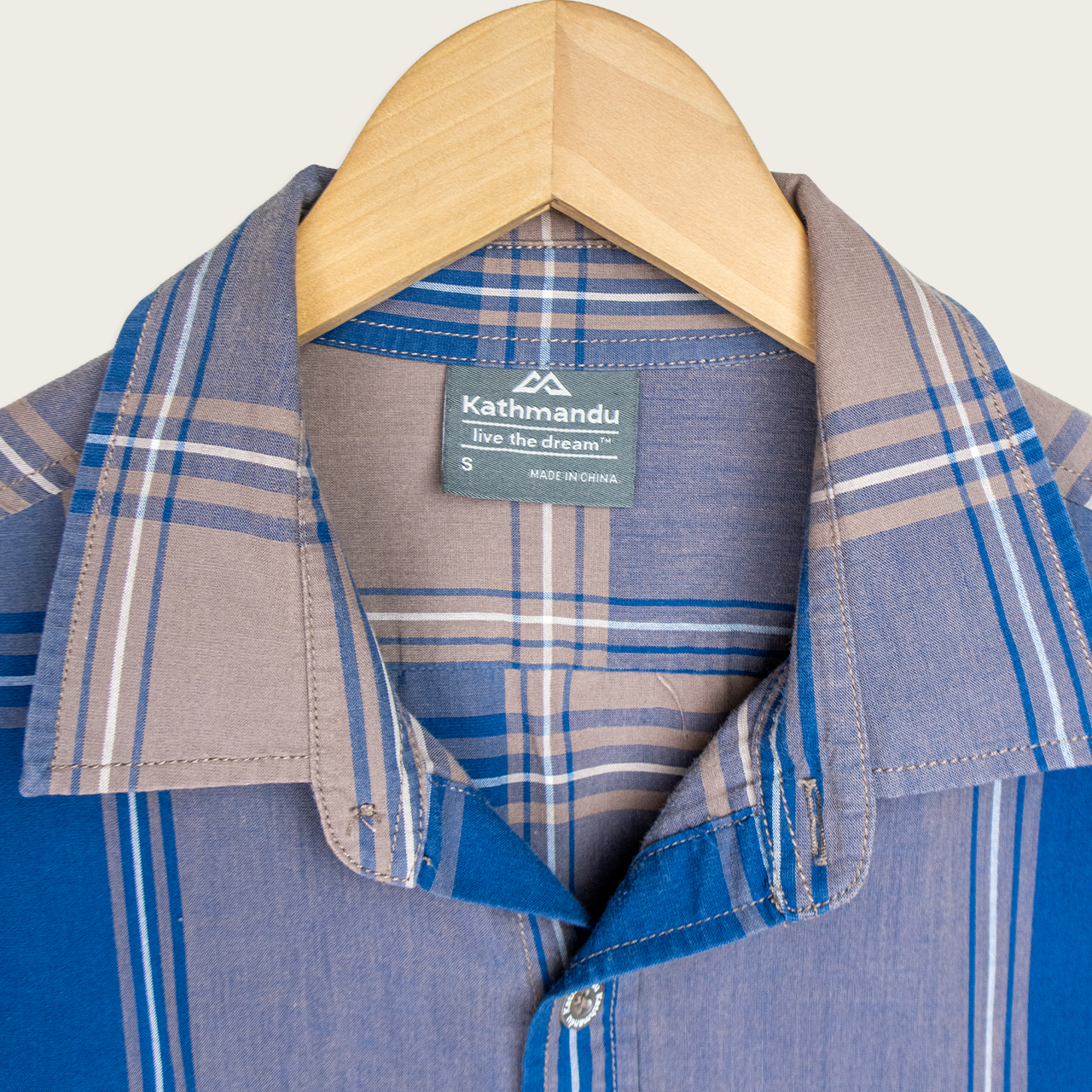 Kathmandu Button-Up Shirt - S