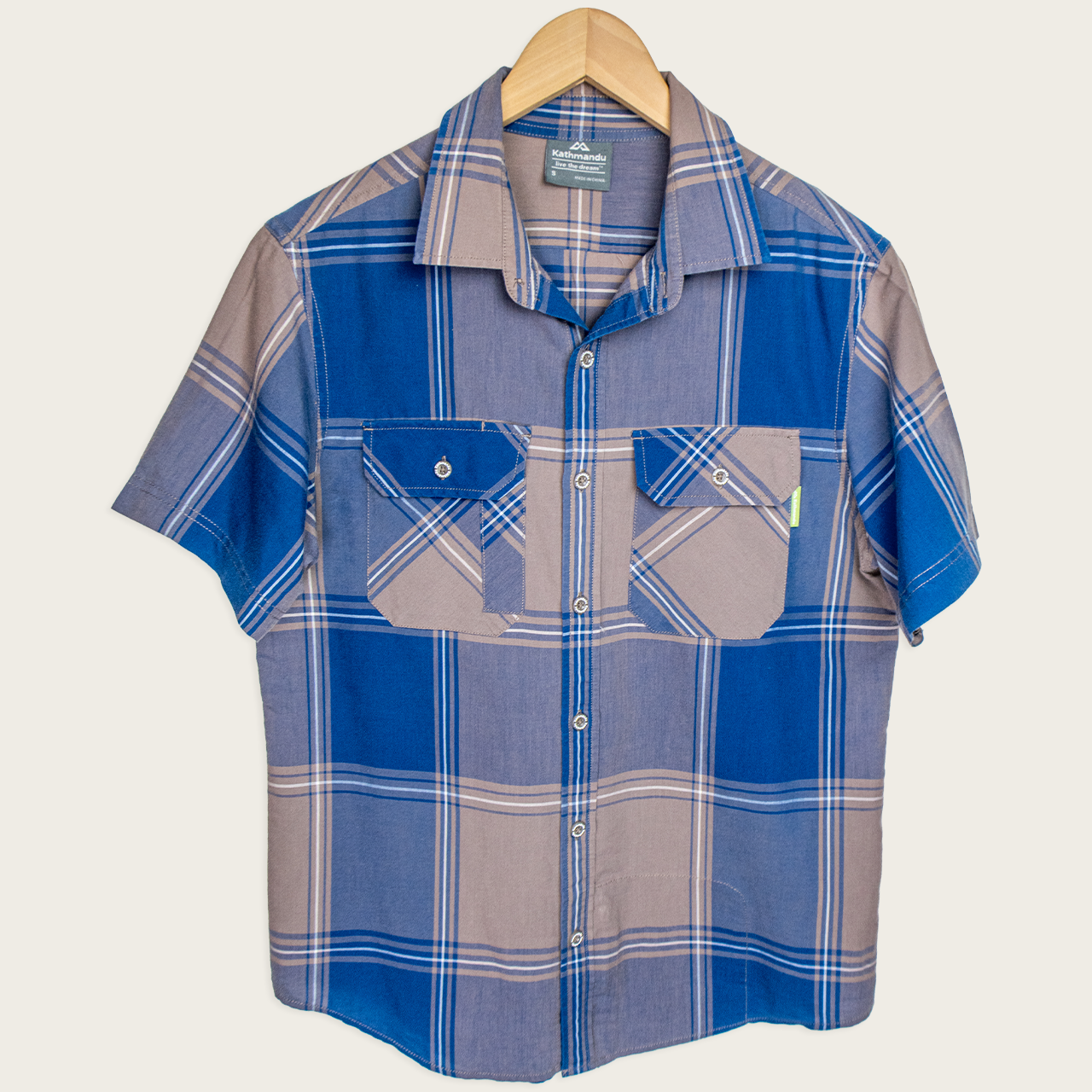 Kathmandu Button-Up Shirt - S