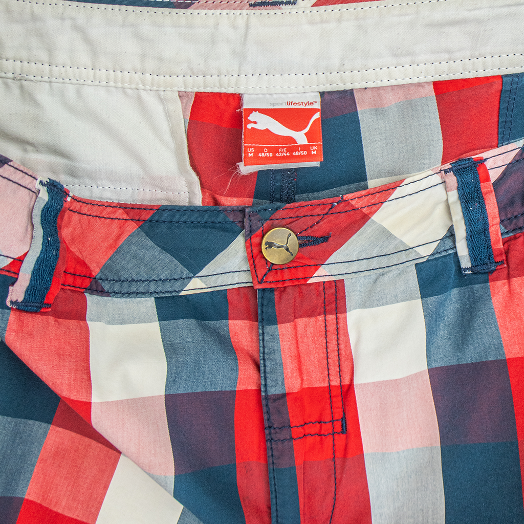 Puma Cargo Shorts - M