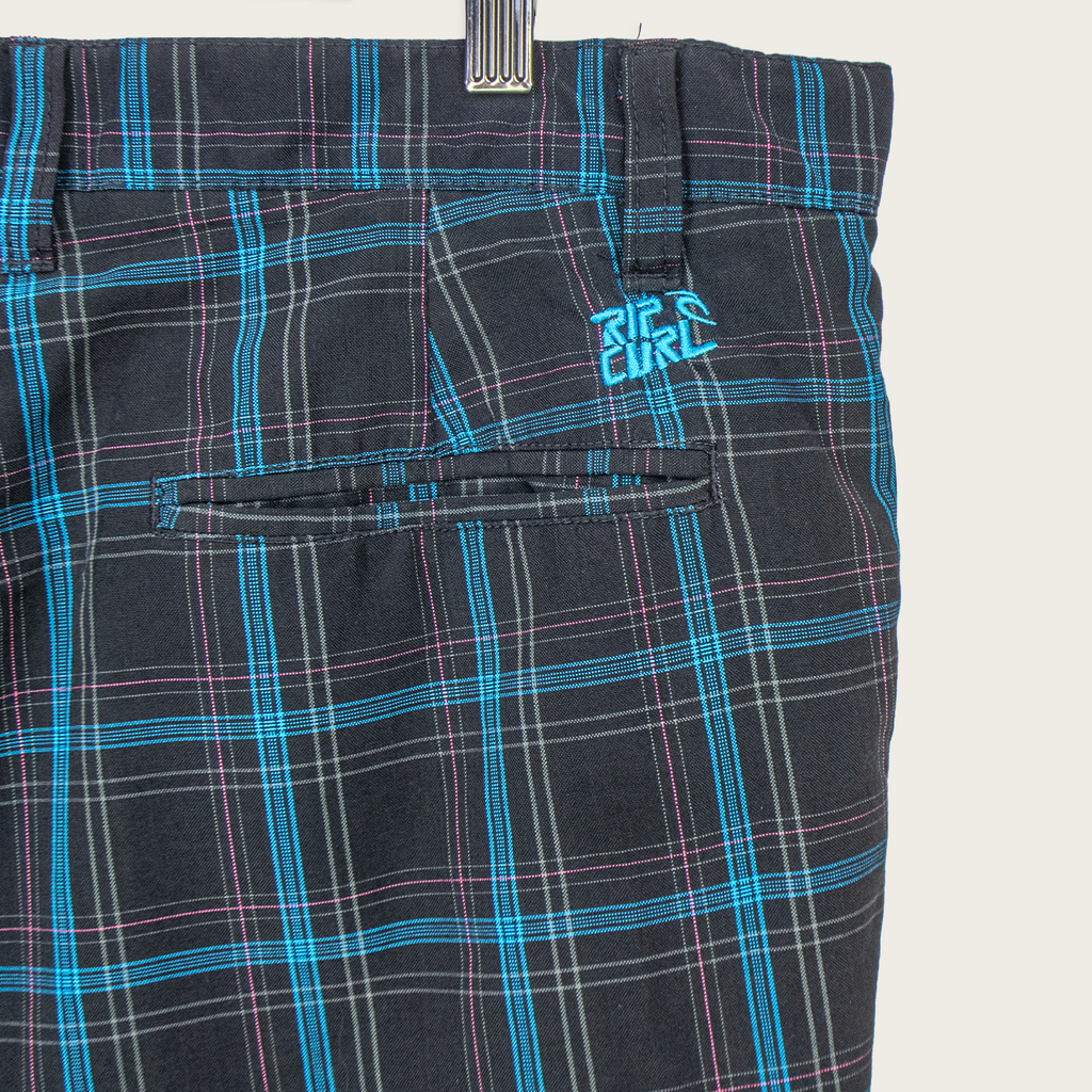 00s Rip Curl Plaid Shorts - XL